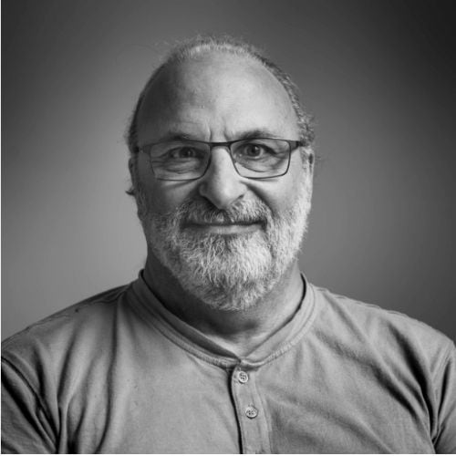 Stephen Beck, International Guide